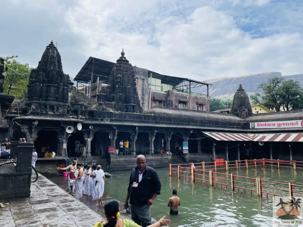 kushavarta kund